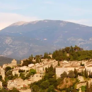 https://hypercentre-avec-vue-sur-le-vaison-la-romaine.fr-provencehotel.com